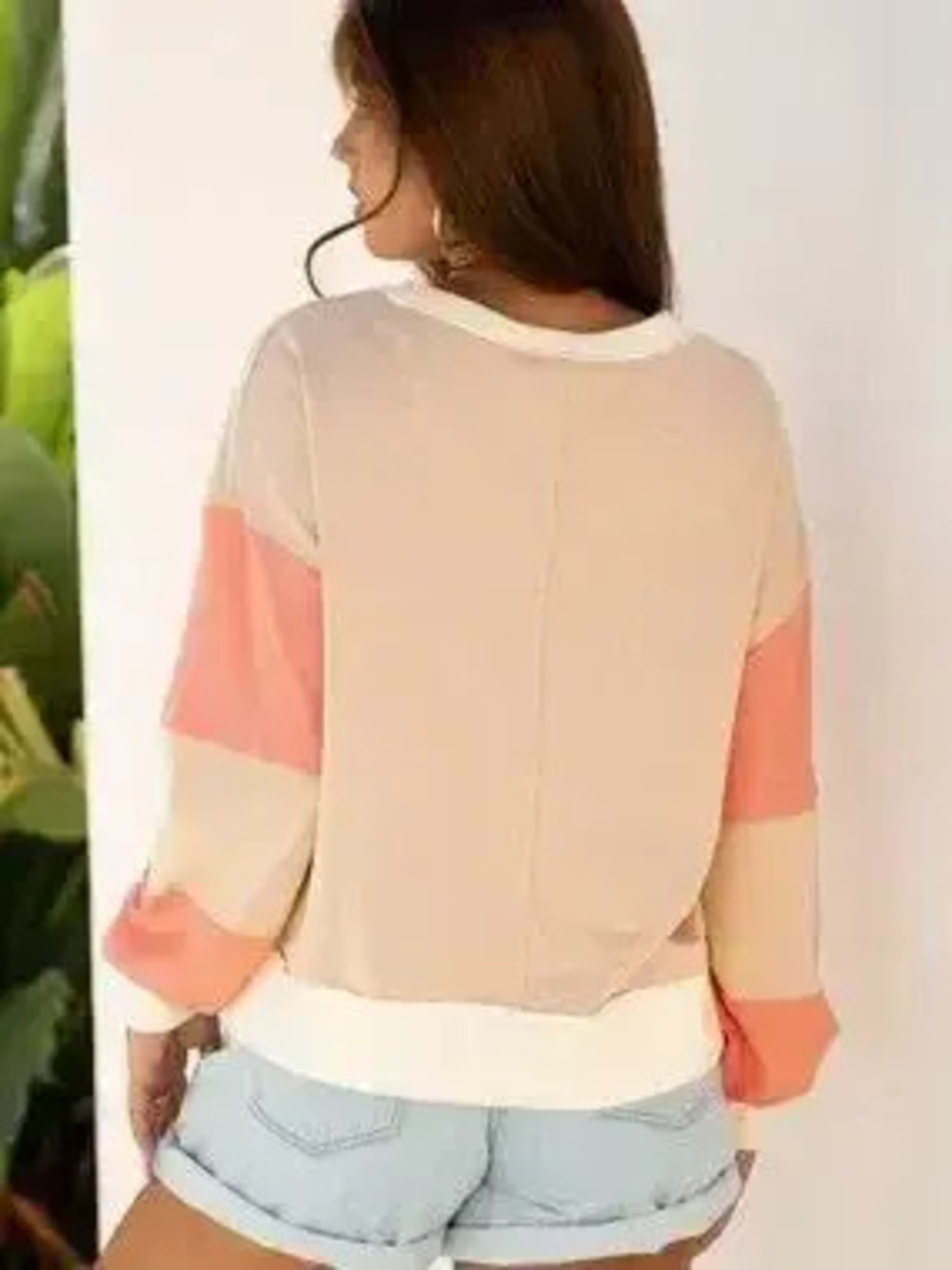 Color Block Textured Patchwork Pullover Sweatshirt - Picture 6 of 10